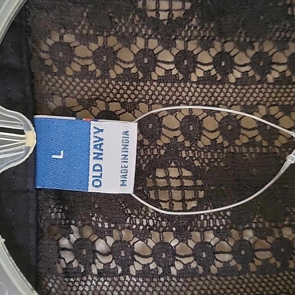 Old Navy Womens Black Crochet Lace Button Down Shirt - Size Large - Picture 7 of 9